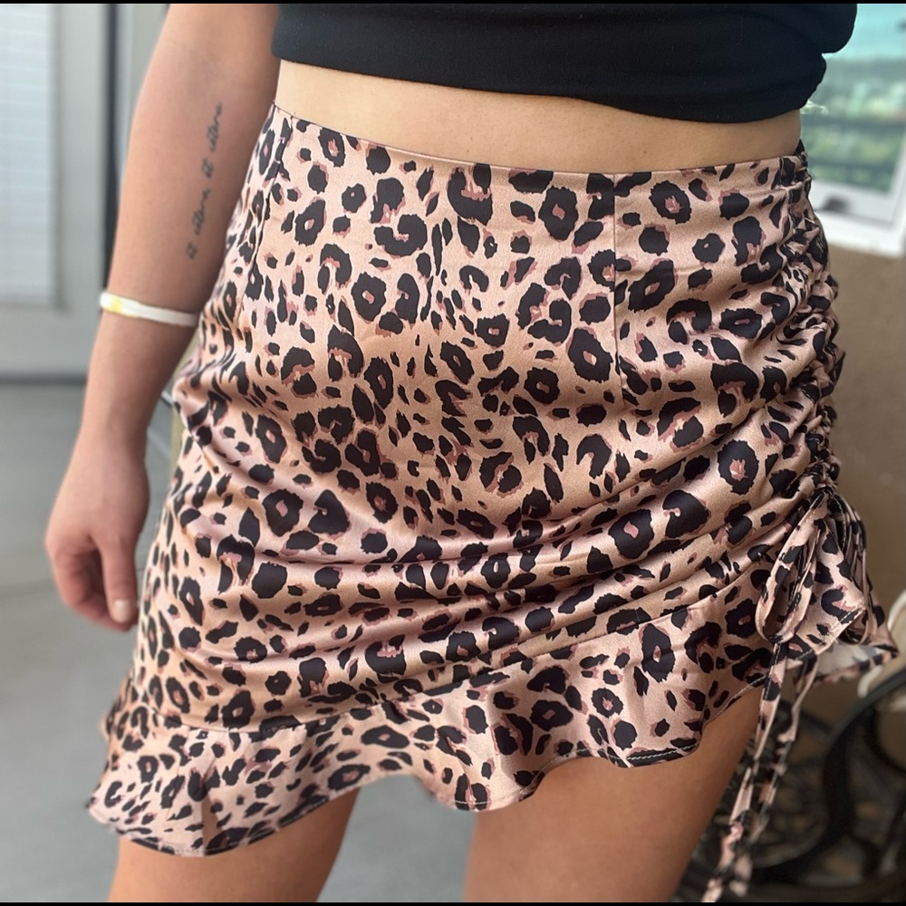 Missguided petite satin ruched mini skirt in leopard print